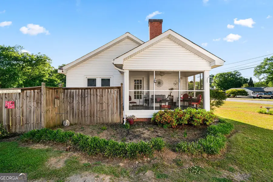 209 W Fairmount Ave, Cedartown, GA 30125 - #3