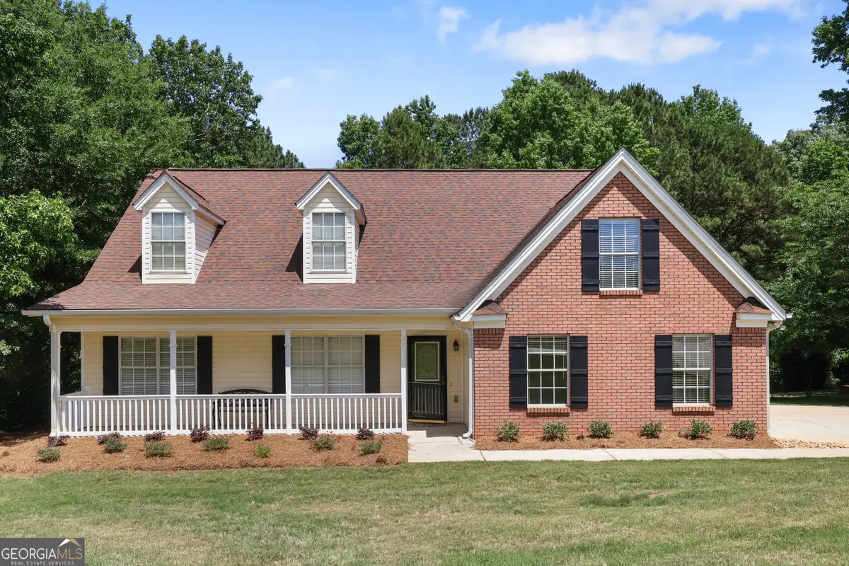 552 Brewer Drive, Locust Grove, GA 30248 - #1
