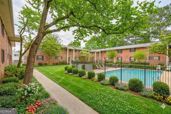 315 Hilderbrand Drive #B4, Sandy Springs, GA 30328