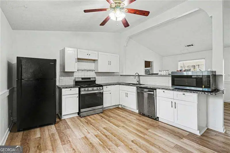 400 Hemlock Dr., Lawrenceville, GA 30046 - #3