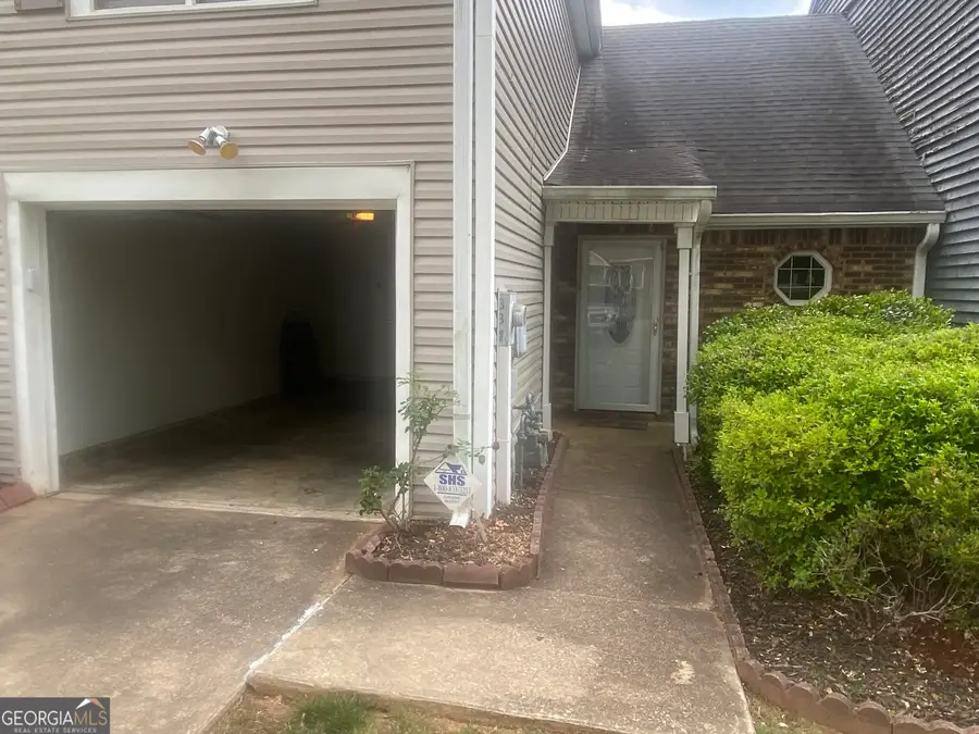 384 Lakeridge Court, Riverdale, GA 30274 - #3