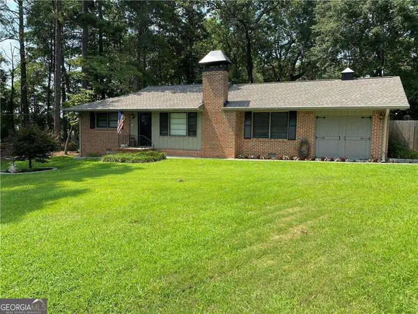 3727 Rainbow Circle, Snellville, GA 30039