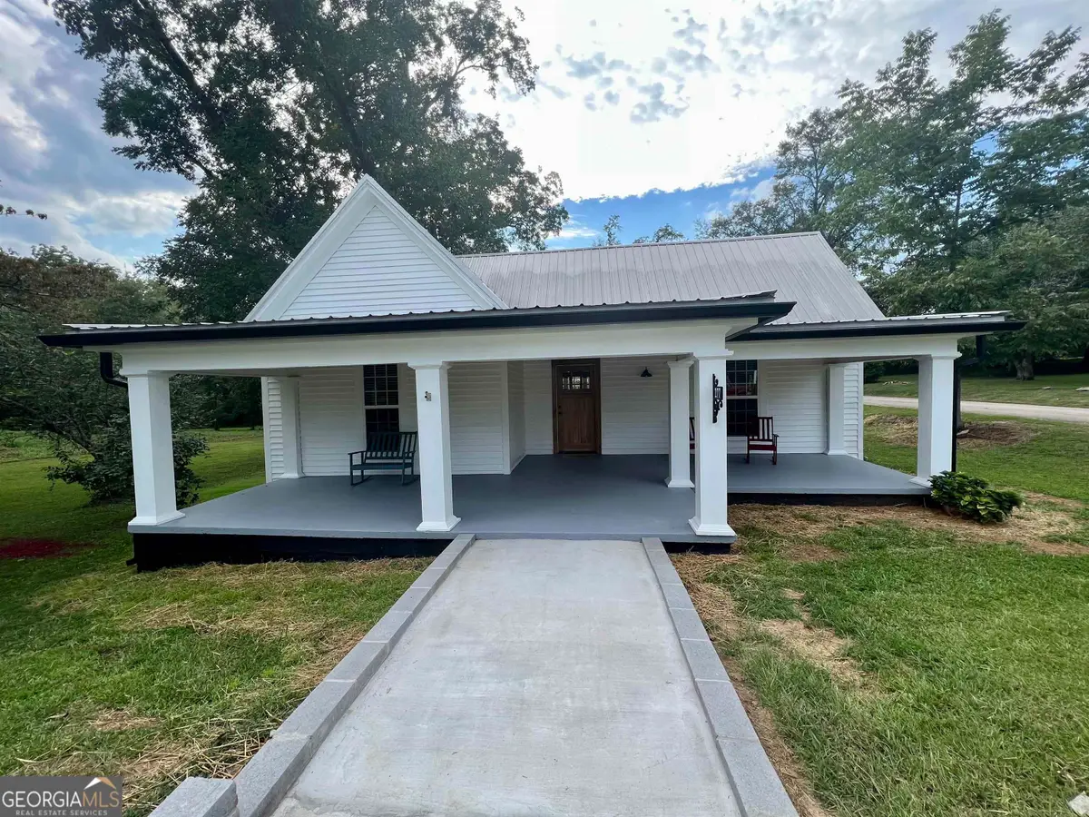 277 Newnan Street, Franklin, GA 30217 - #1