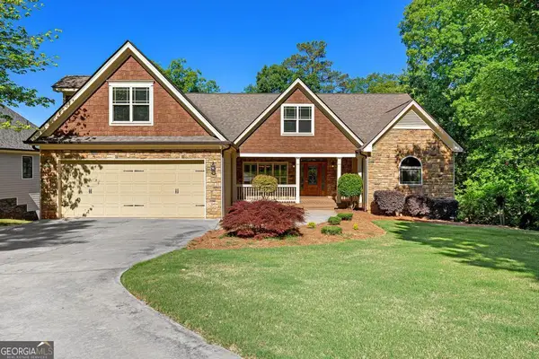 141 Crawfords Ferry Point, Hartwell, GA 30643