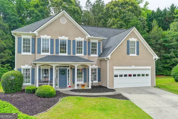1813 Gold Finch Way, Lawrenceville, GA 30043