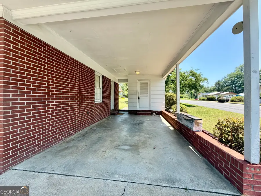 125 Fifth Avenue, McRae Helena, GA 31055 - #2