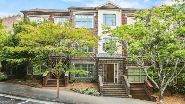 6075 City Walk Lane, Atlanta, GA 30328