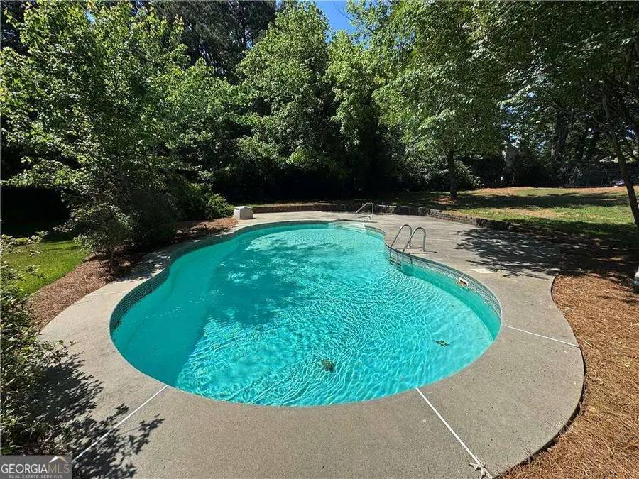 555 Saddle Creek Circle, Roswell, GA 30076 - #3