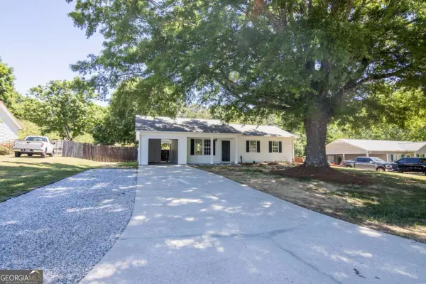 5933 Fieldstone Court, Clermont, GA 30527