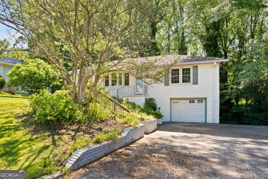 3366 Woodview Drive Se, Smyrna, GA 30082 - #2