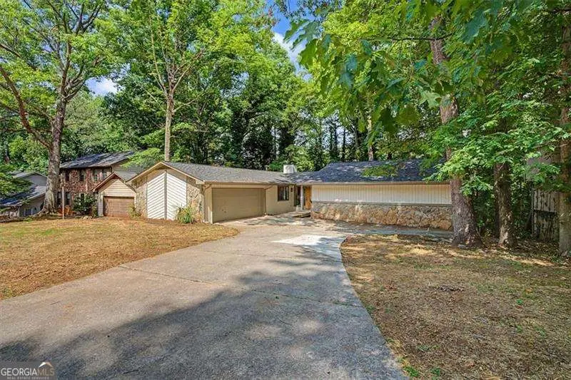 1583 Fieldgreen Overlook, Stone Mountain, GA 30088 - #2
