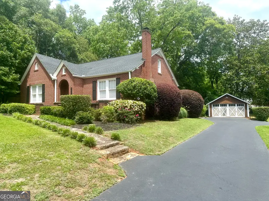 704 Woodland Dr, Griffin, GA 30224 - #3
