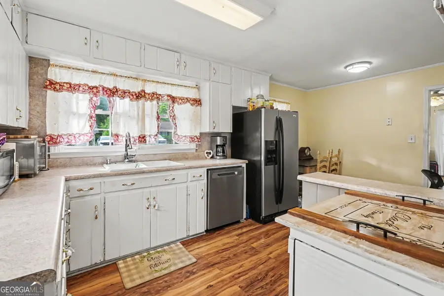 132 Mears Street, Winder, GA 30680 - #3