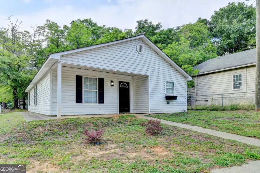 801 Davis Street, Monroe, GA 30655 - #3