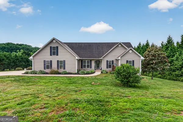 221 Grand Magnolia Lane, Clarkesville, GA 30523