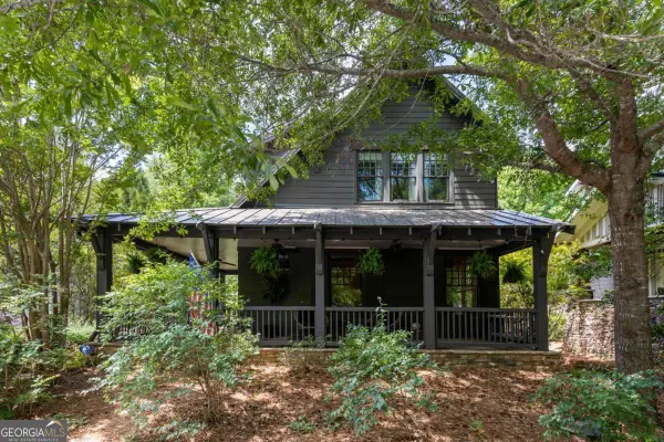 10568 Serenbe Lane, Chattahoochee Hills, GA 30268