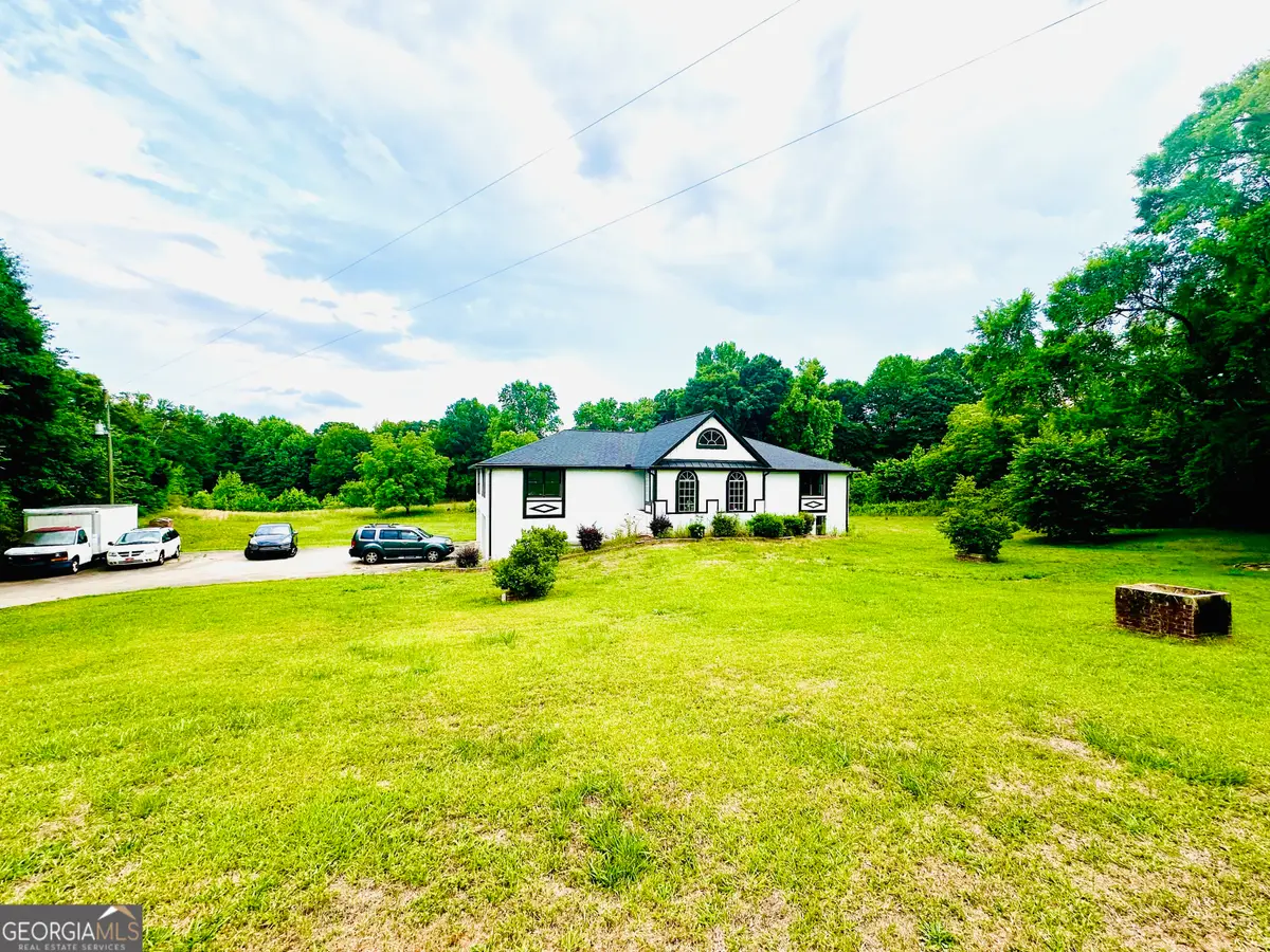 6485 Highway 124 W, Hoschton, GA 30548 - #1