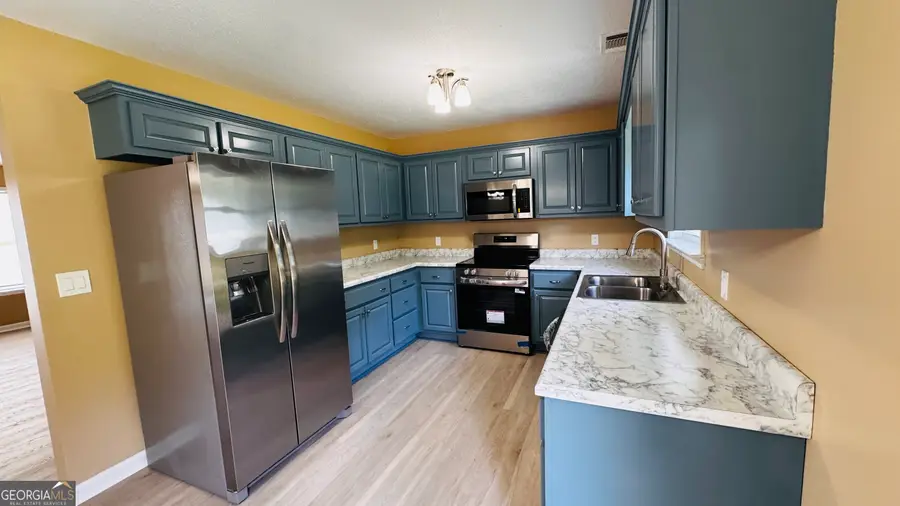 512 Antietum Road, Claxton, GA 30417 - #3