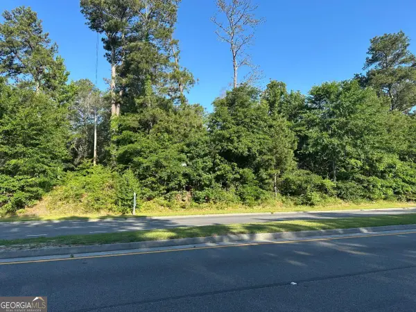 5202 Ernest Barrett Parkway, Marietta, GA 30064
