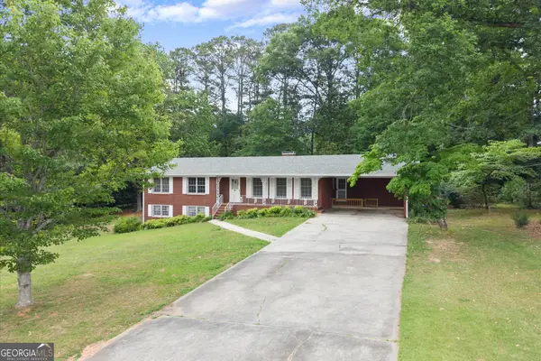 215 Gilbert Rd, Fayetteville, GA 30214