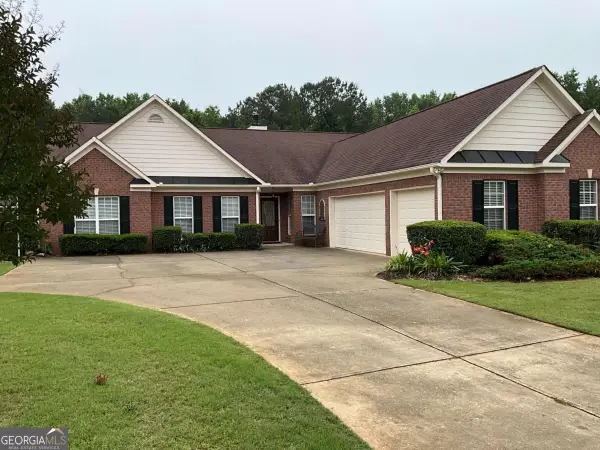 6237 Saddlehorse Drive, Flowery Branch, GA 30542