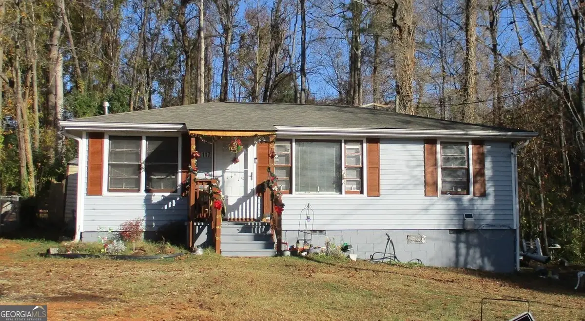 117 Lake Drive, Griffin, GA 30223 - #1