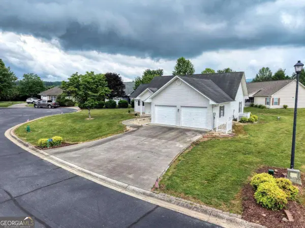 22 Sunset Court, Blue Ridge, GA 30513