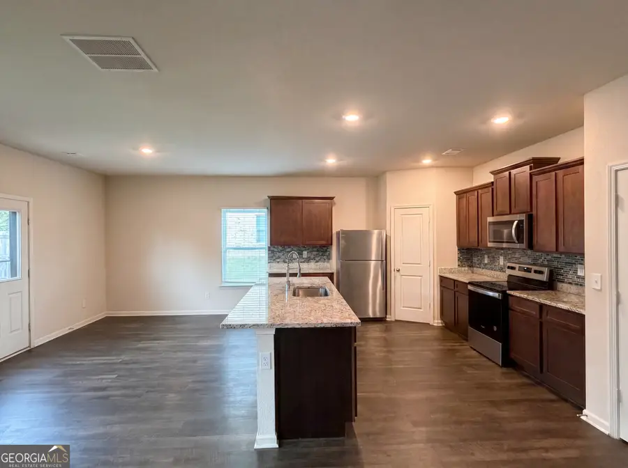 184 Oliver Drive, Locust Grove, GA 30248 - #2