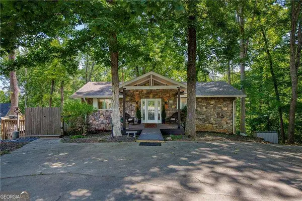 3112 Lake Ranch Drive, Gainesville, GA 30506