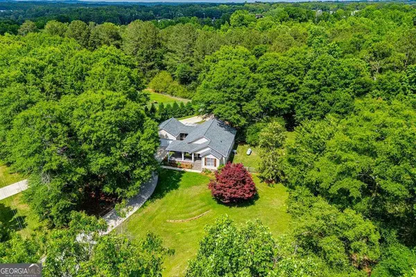 2 Pine Hill Drive, Ranburne, AL 36273