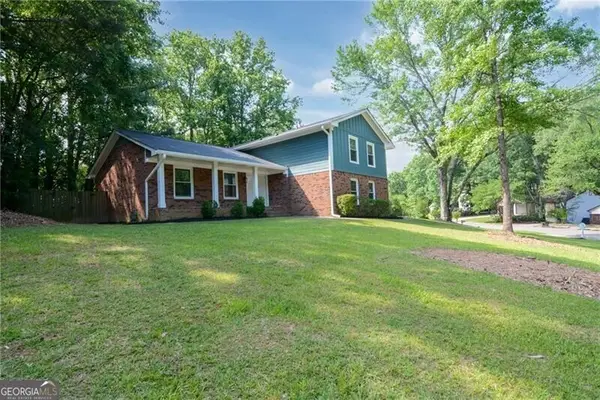 140 Ansley Court, Roswell, GA 30076