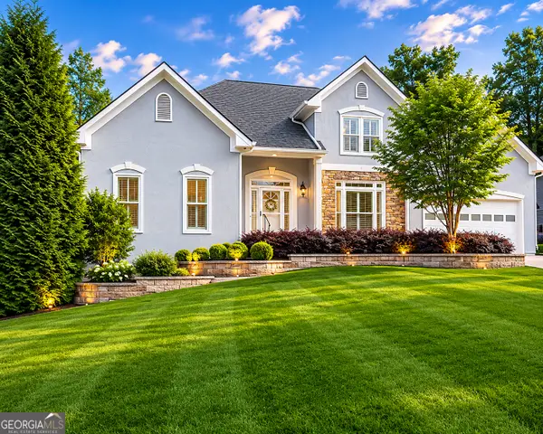 4284 Cedar Bluff Way, Lilburn, GA 30047