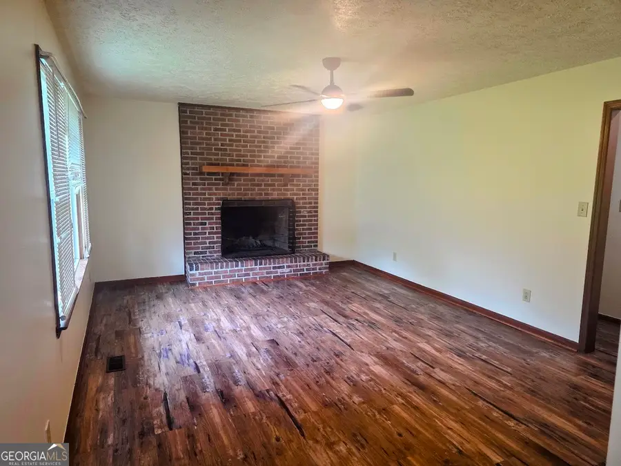 128 Hillview, Thomaston, GA 30286 - #2