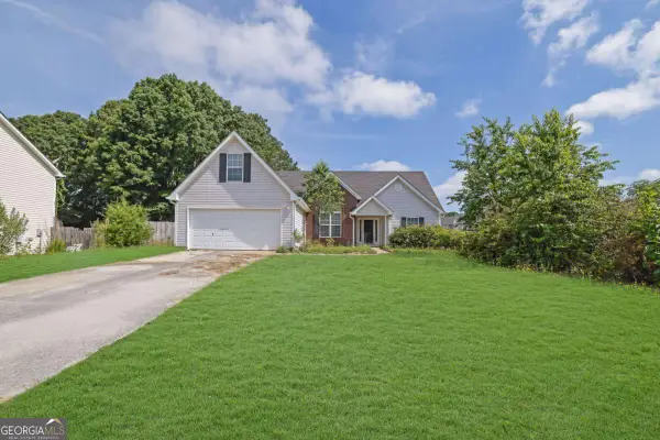 1401 Waterford Court, Loganville, GA 30052