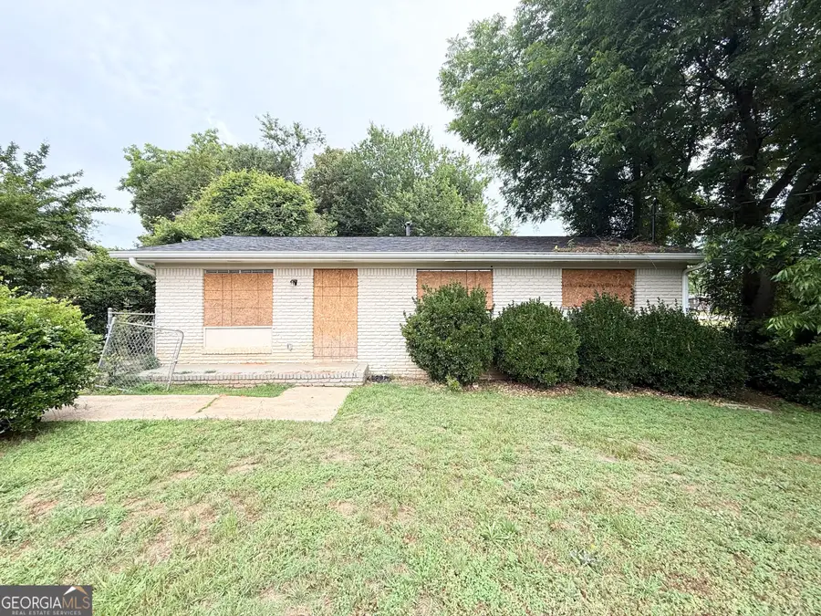 1465 Holcomb Avenue, East Point, GA 30344 - #2