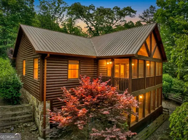 141 Gallery Court, Ellijay, GA 30540