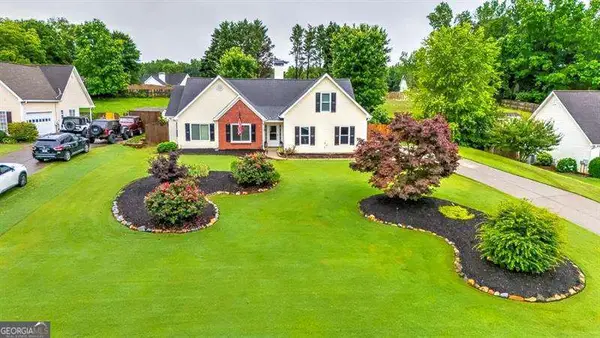 6145 Devonshire Drive, Flowery Branch, GA 30542