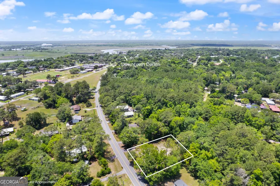 806 Ridge Road, Darien, GA 31305 - #2