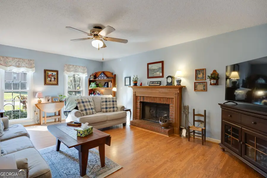 2093 Halfmoon Bluff Nw, Kennesaw, GA 30152 - #3