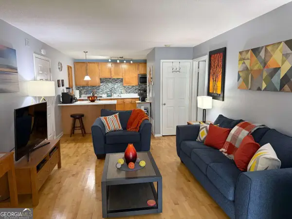 2657 Lenox Road Ne #B23, Atlanta, GA 30324