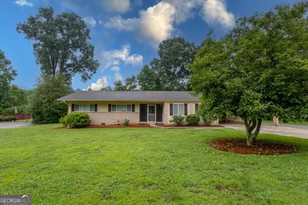 958 Gunter Circle, Lawrenceville, GA 30043