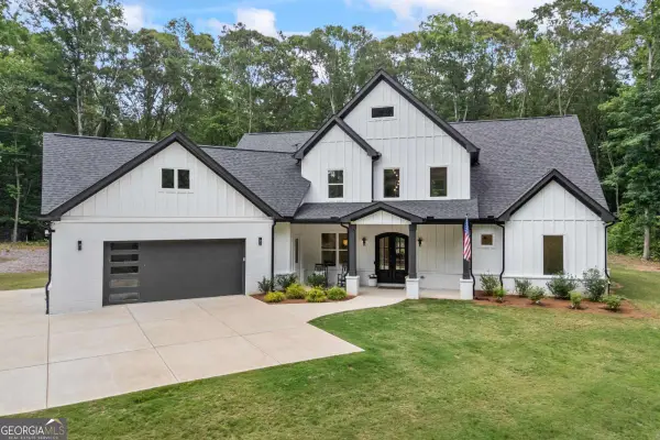 126 Elmwood Road, Hoschton, GA 30548