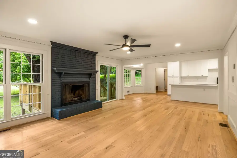 4736 Bridgewater Drive Sw, Lilburn, GA 30047 - #3