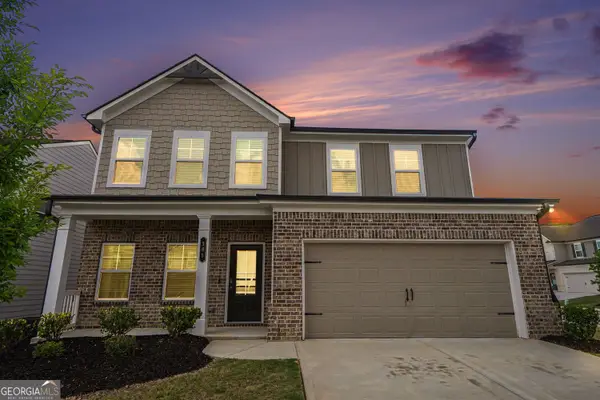 305 Sterling Creek Way, Loganville, GA 30052