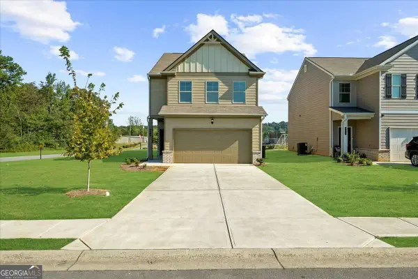 300 Harrison Dr., Calhoun, GA 30701