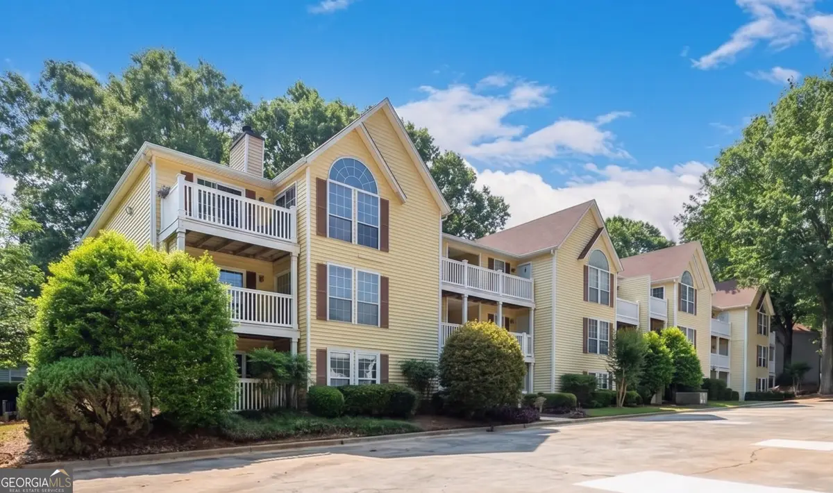 565 Old Cobblestone Trail, Avondale Estates, GA 30002 - #1