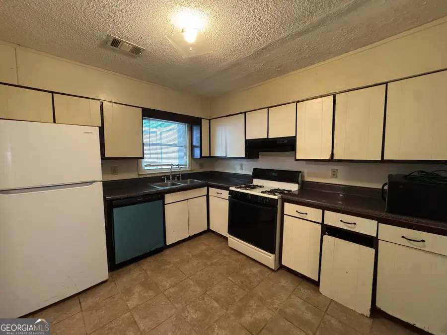 5140 High Point #21, Union City, GA 30291 - #3