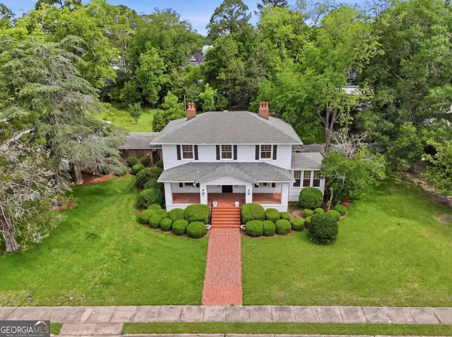 315 E College Avenue, Ashburn, GA 31714 - #2