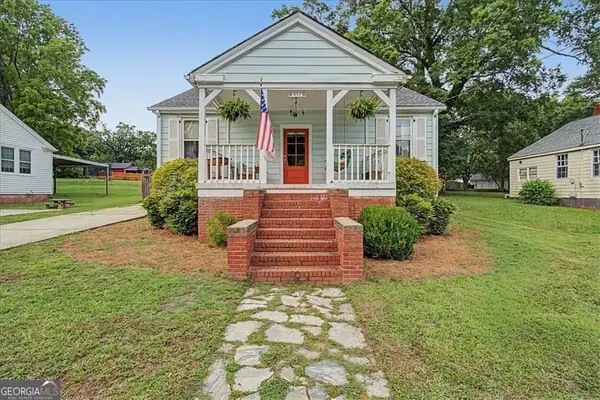 3348 Bloomfield Avenue, Clarkdale, GA 30111