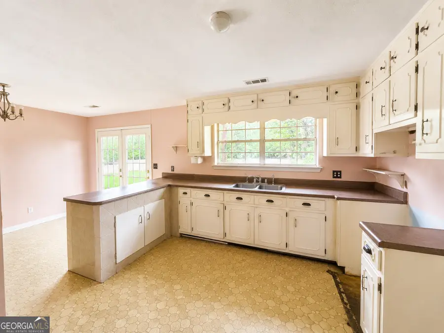 525 Carolyn Street, Metter, GA 30439 - #3
